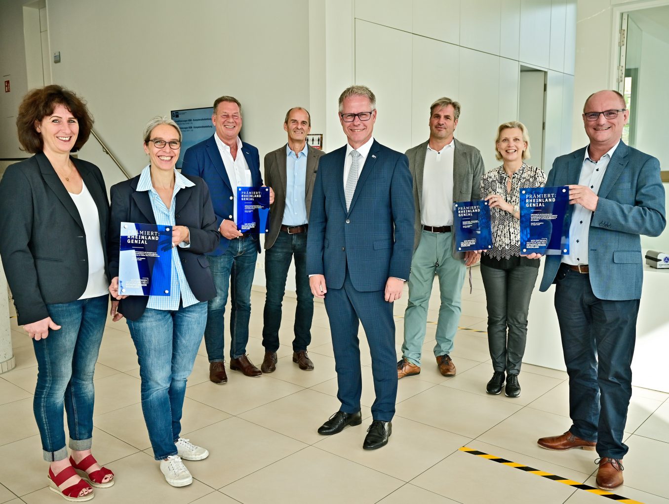 Vier Krefelder Unternehmen erhalten Innovationspreis "Rheinland Genial"