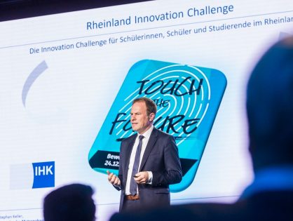 Ankündigung der Rheinland Innovation Challenge beim Kongress #neuland