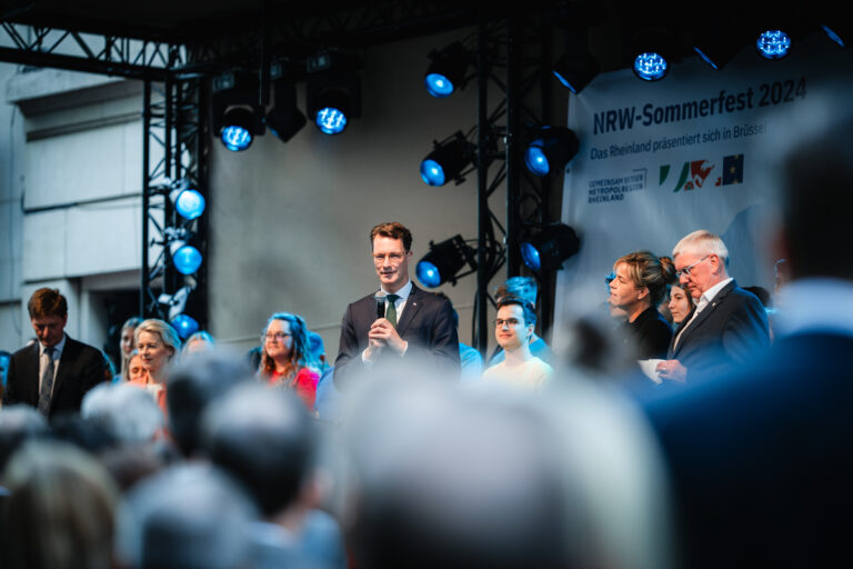 NRW Sommerfest Metropolregion Rheinland Brüssel (324)